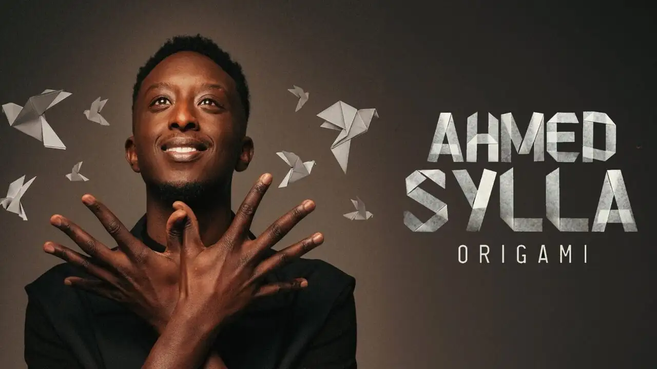 Ahmed Sylla : Origami – image d’arrière-plan