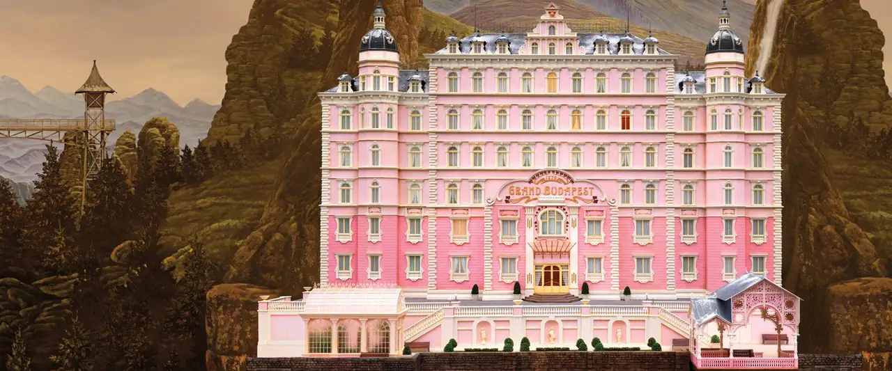 The Grand Budapest Hotel - Une affaire de meurtre pour le concierge. – image d’arrière-plan