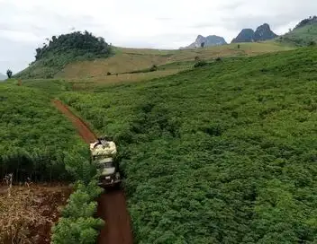 Les routes de l'impossible - Saison 18 - Thaïlande-Laos, les peuples des montagnes – affiche