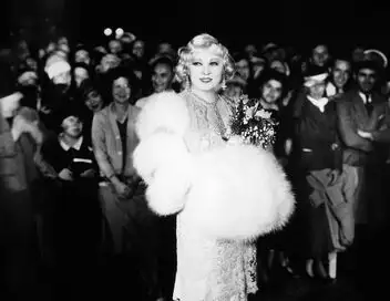 Mae West : Une star sulfureuse – affiche