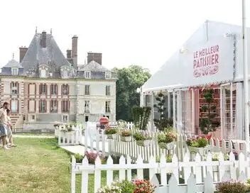 Le meilleur pâtissier - Saison 14 - Bienvenue sous la tente – affiche